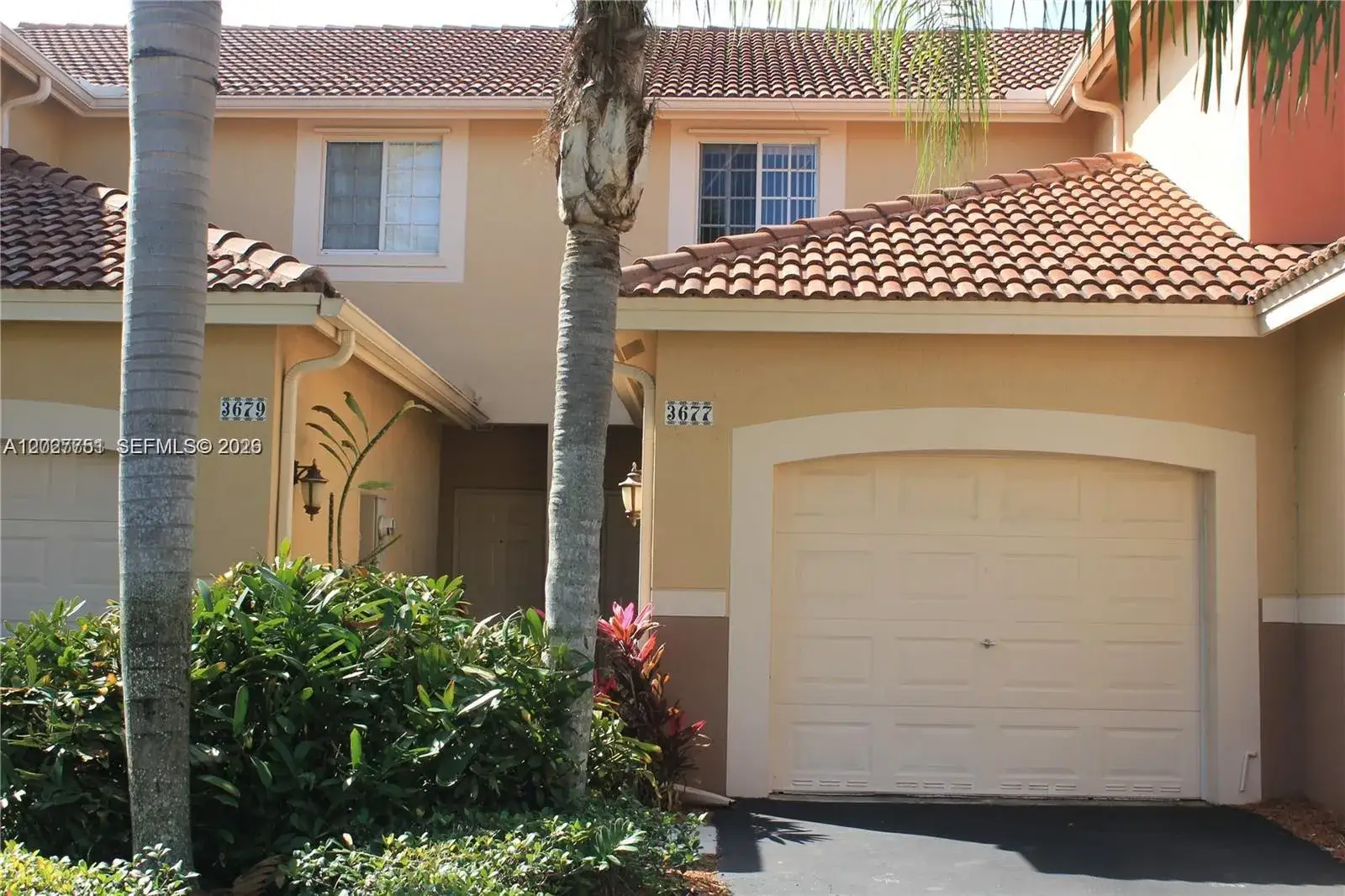 2 bedroom 1 bath Residential Lease for rent at 3677 San Simeon Cir # 3677, Weston FL 33331