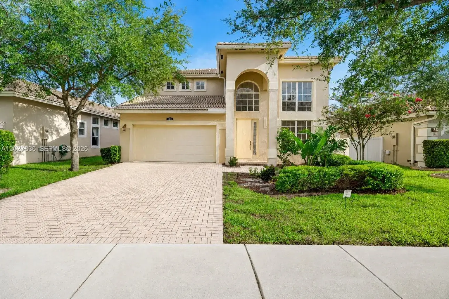 4 bedroom 3 bath Residential Lease for rent at 14935 SW 52 Street, Miramar FL 33027