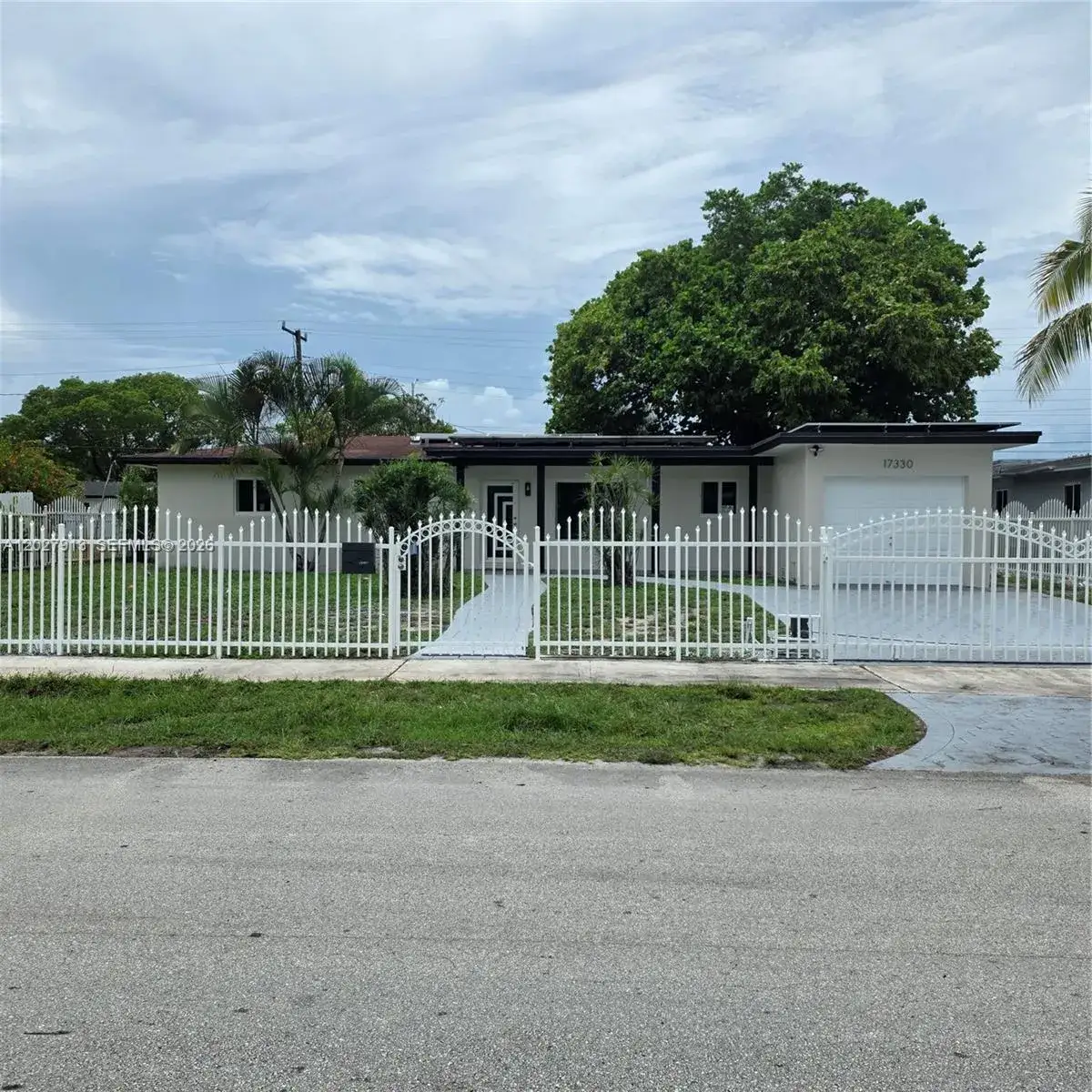 3 bedroom 2 bath Residential for sale at 17330 NW 46th Ave, Miami Gardens FL 33055