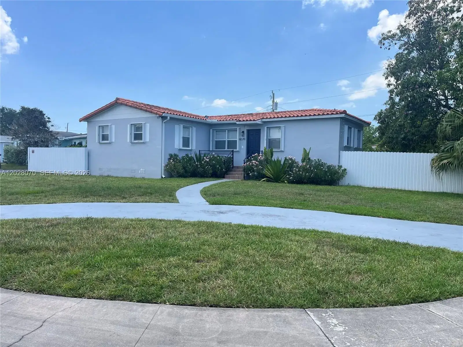 3 bedroom 1 bath Residential Lease for rent at 8370 SW 27th Ln # 0, Miami FL 33155