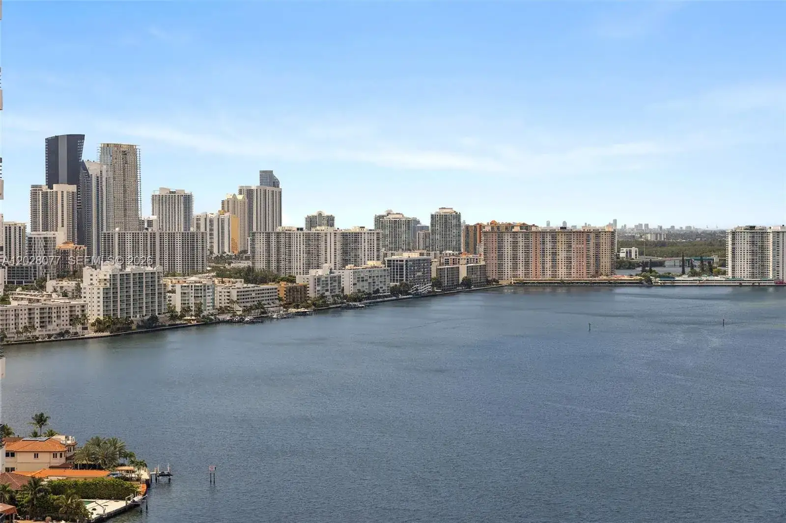 2 bedroom 2 bath Residential for sale at 19195 NE 36th Ct # 2705, Aventura FL 33180