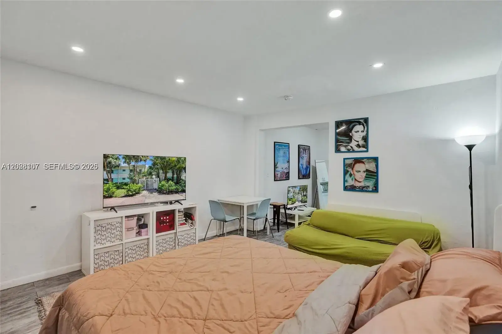 1 bath Residential Lease for rent at 911 Meridian Ave # 104, Miami Beach FL 33139