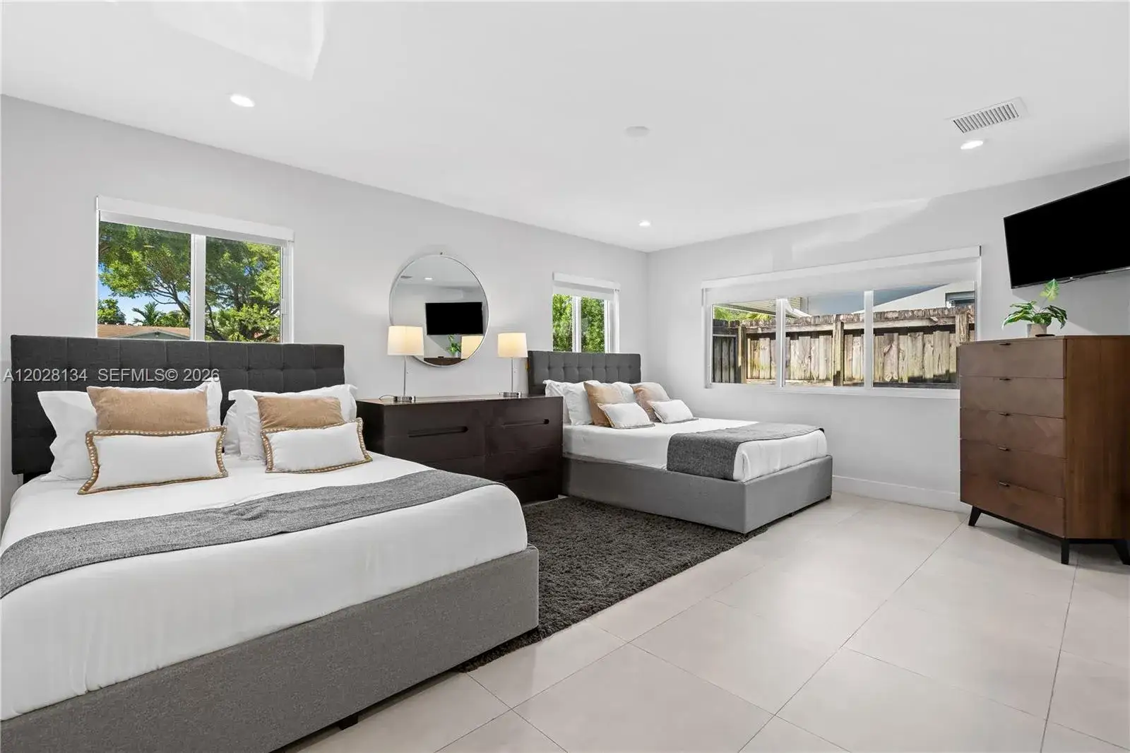 4 bedroom 3 bath Residential Lease for rent at 1329 Funston, Hollywood FL 33019