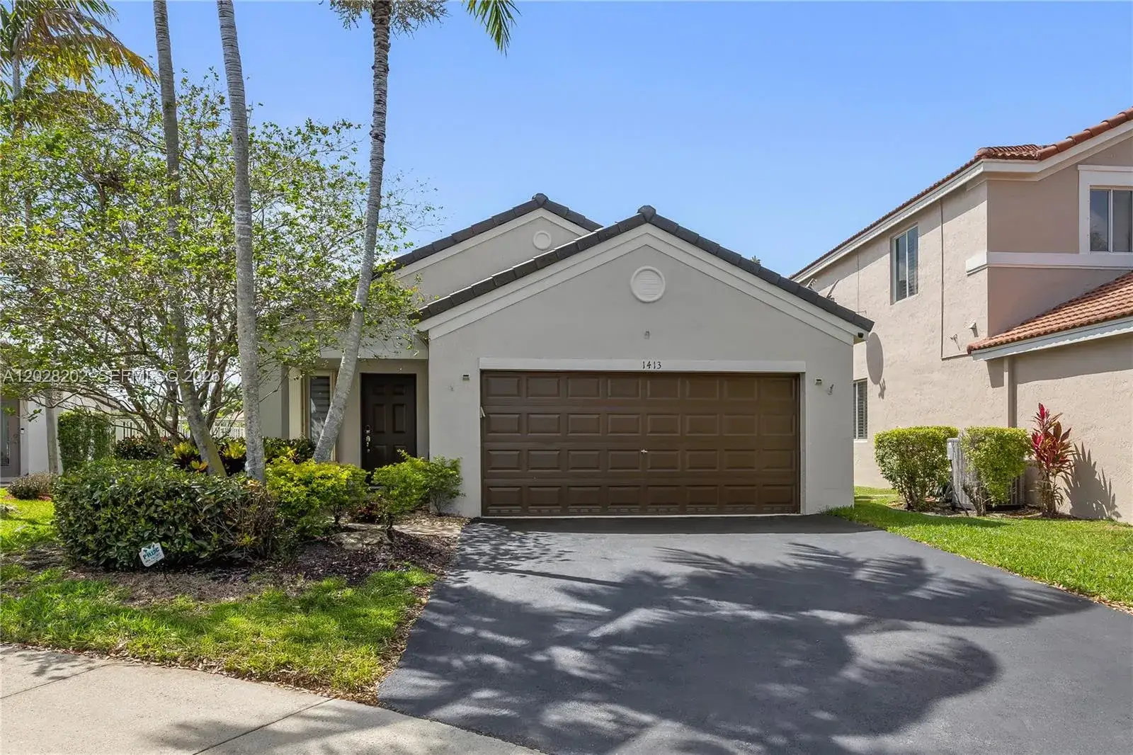3 bedroom 2 bath Residential for sale at 1413 Majesty Ter, Weston FL 33327