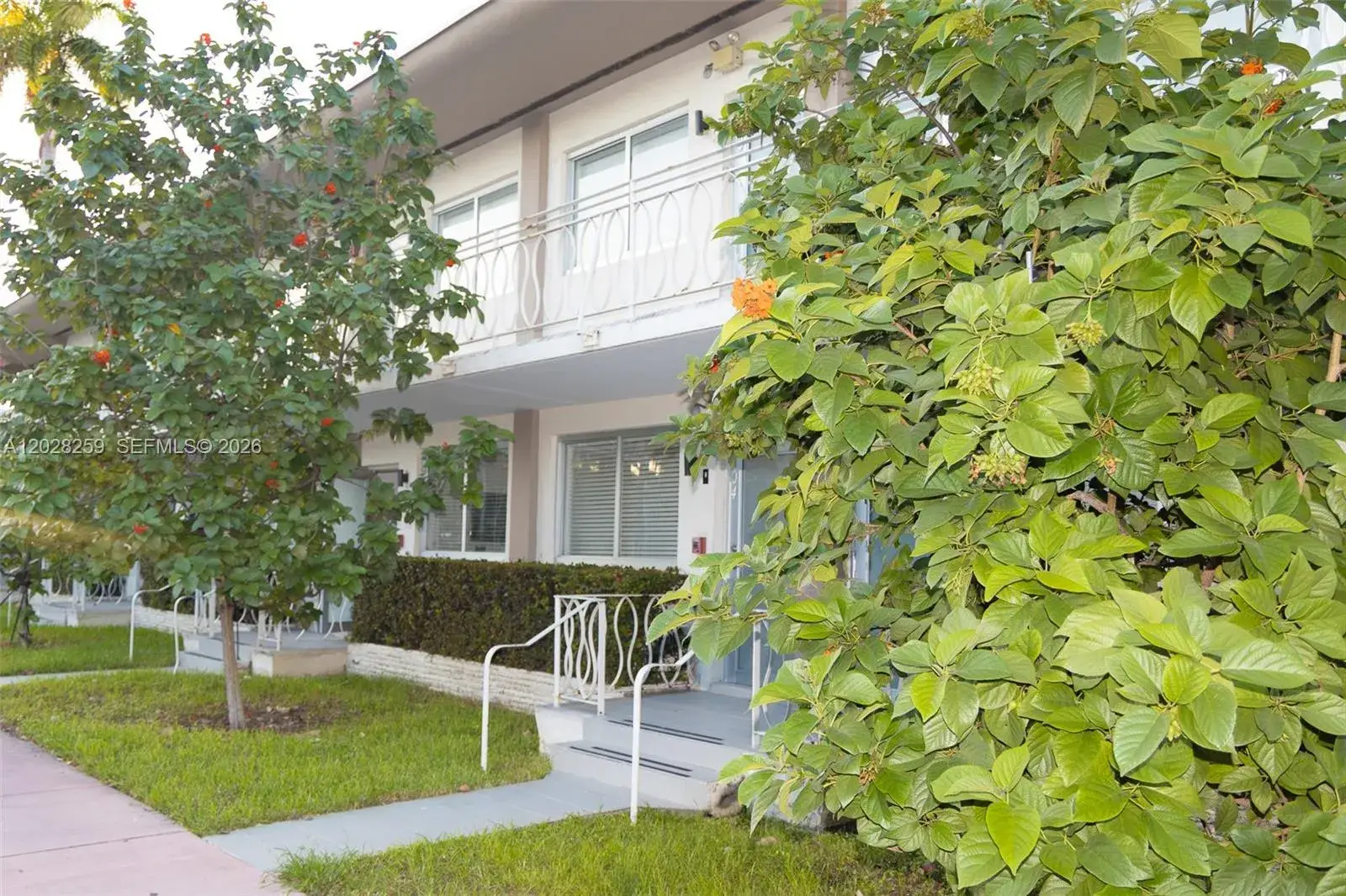 1 bedroom 1 bath Residential for sale at 1601 Meridian Ave # 104, Miami Beach FL 33139