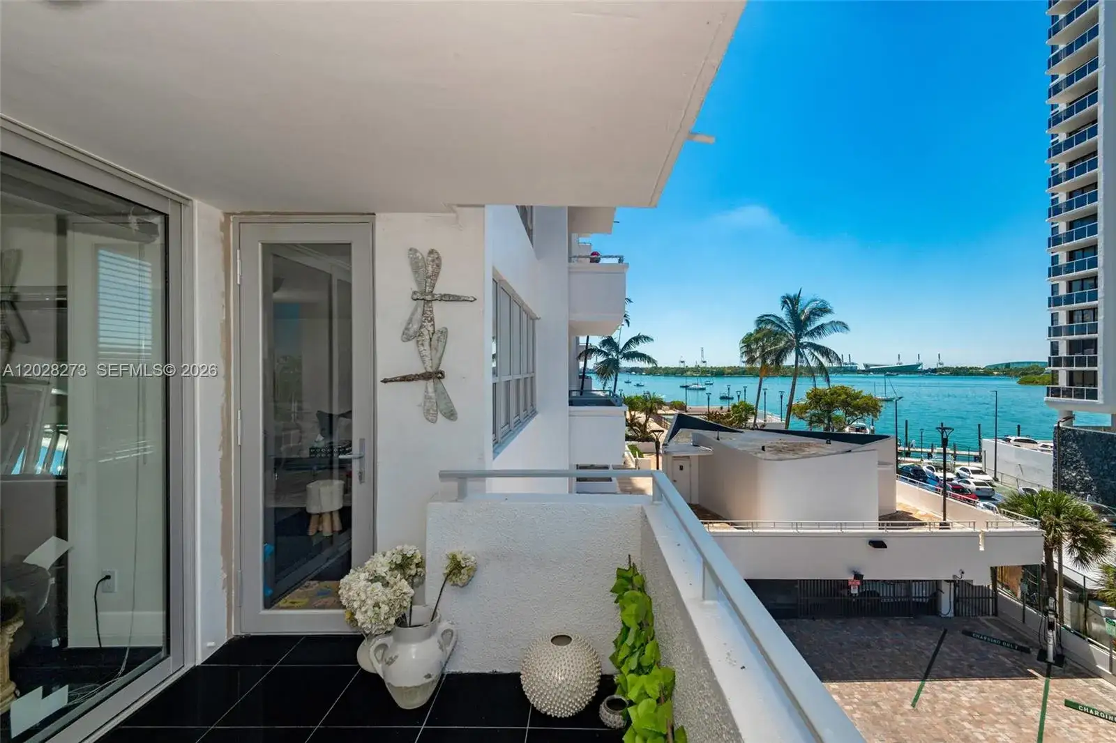 1 bedroom 1 bath Residential Lease for rent at 11 Island Ave # 409, Miami Beach FL 33139