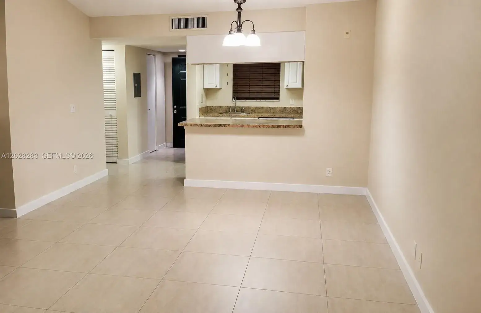 2 bedroom 2 bath Residential Lease for rent at 6292 La Costa Dr # M, Boca Raton FL 33433