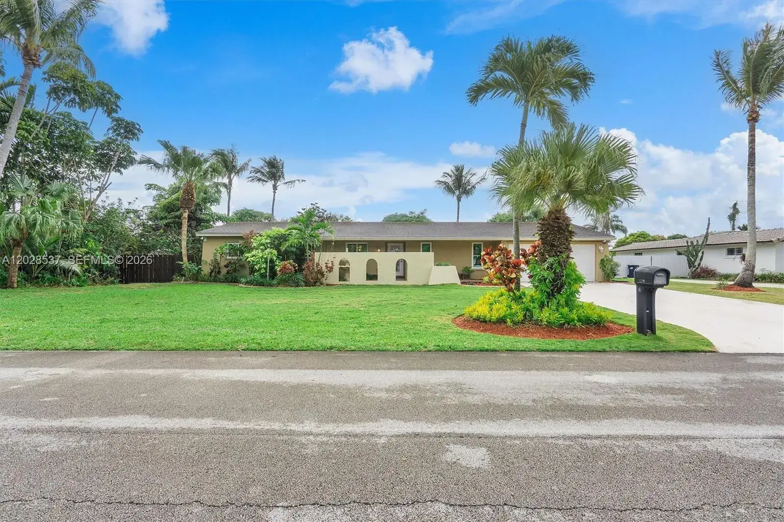 4 bedroom 2 bath Residential Lease for rent at 13241 SW 99th Ct, Miami FL 33176