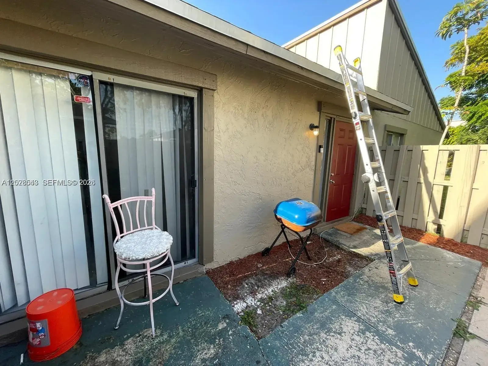 2 bedroom 2 bath Residential for sale at 5813 NW 21st St # C, Lauderhill FL 33313