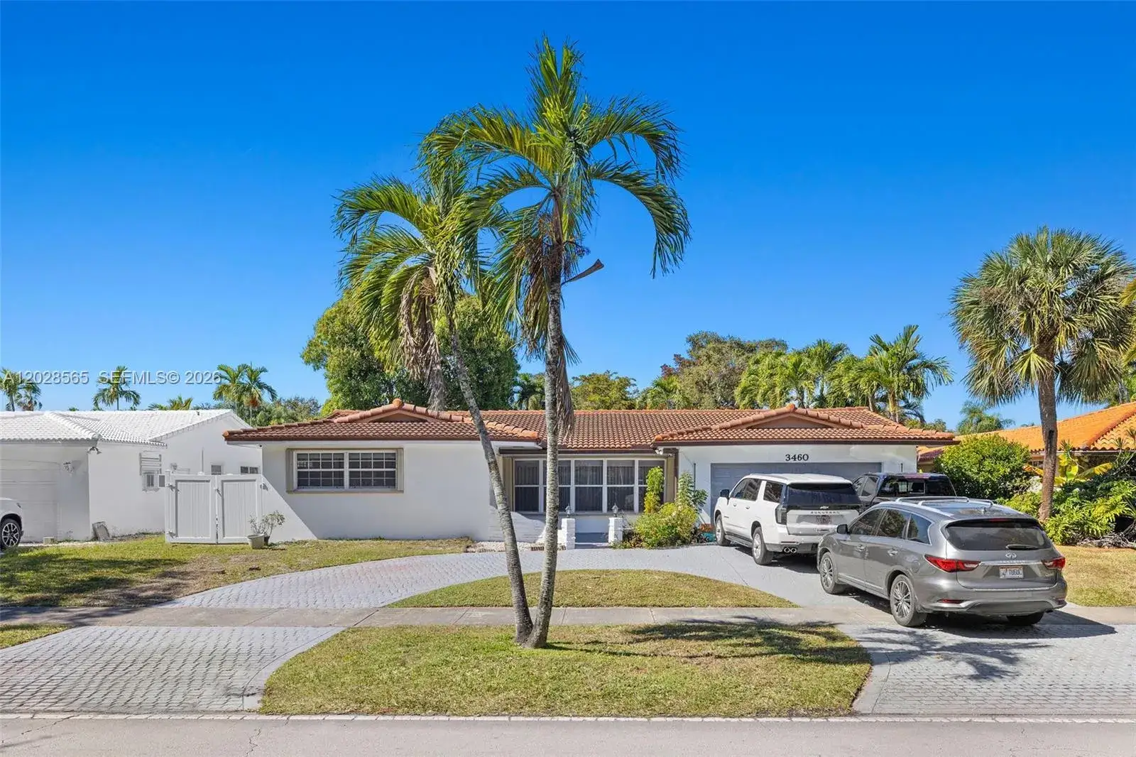 4 bedroom 2 bath Residential for sale at 3460 N 46th Ave, Hollywood FL 33021