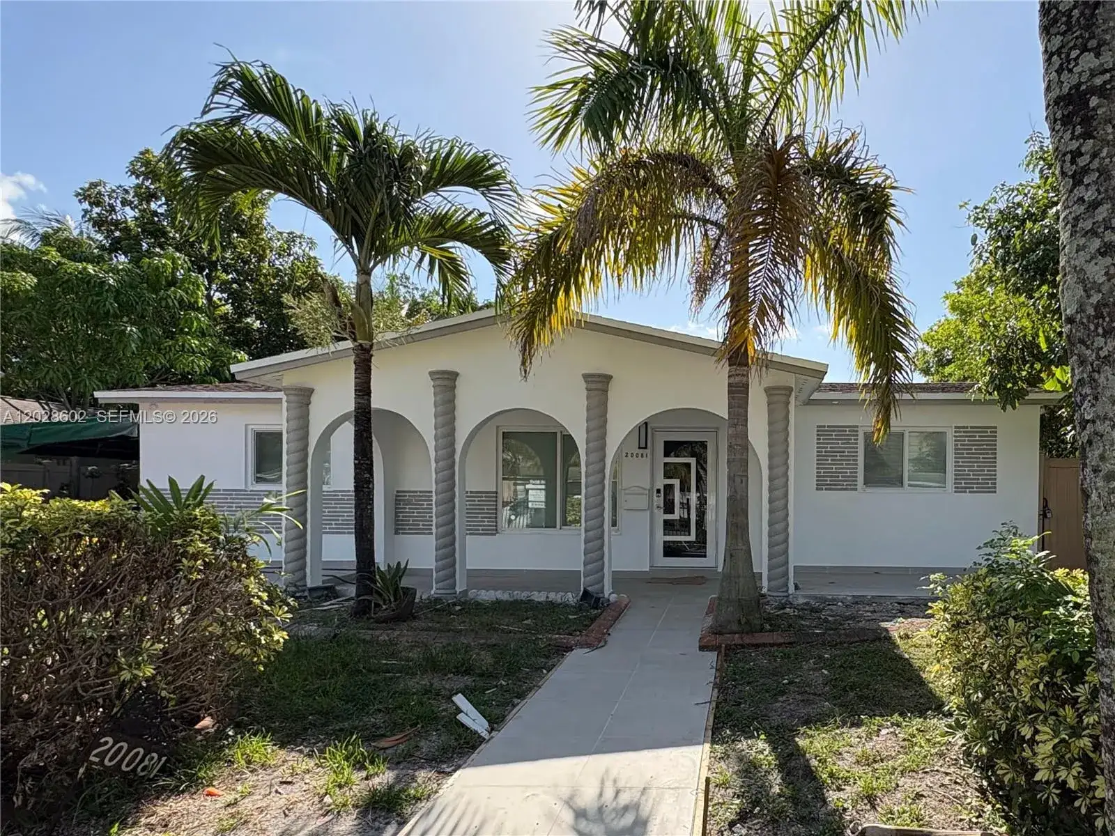 4 bedroom 3 bath Residential Lease for rent at 20081 NW 15th Ave, Miami Gardens FL 33169