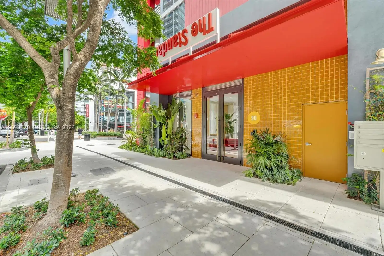 1 bedroom 1 bath Residential Lease for rent at 90 32nd ST # 909, Miami FL 33127