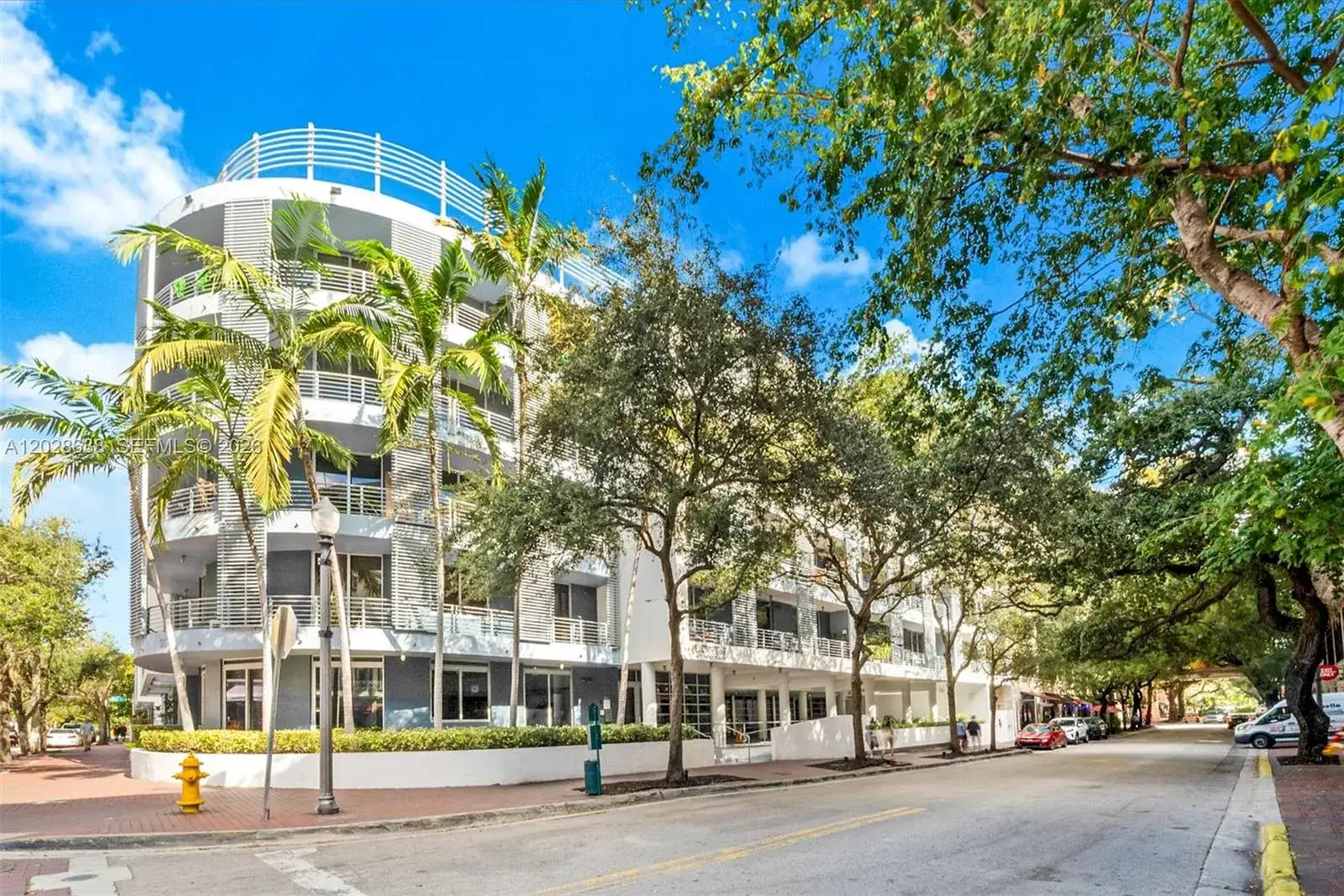 1 bedroom 1 bath Residential for sale at 3339 Virginia Street # 305, Miami FL 33133