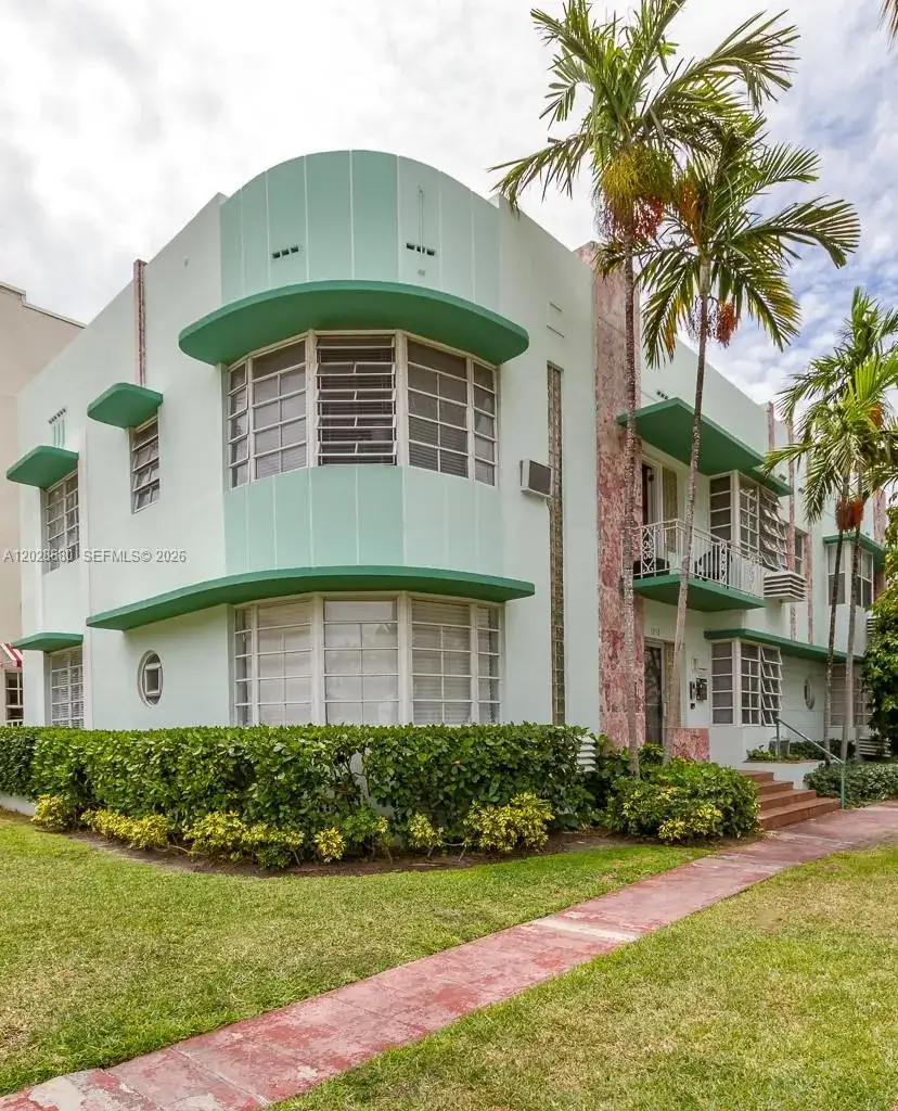 1 bath Residential Lease for rent at 1254 Pennsylvania Ave # 5, Miami Beach FL 33139