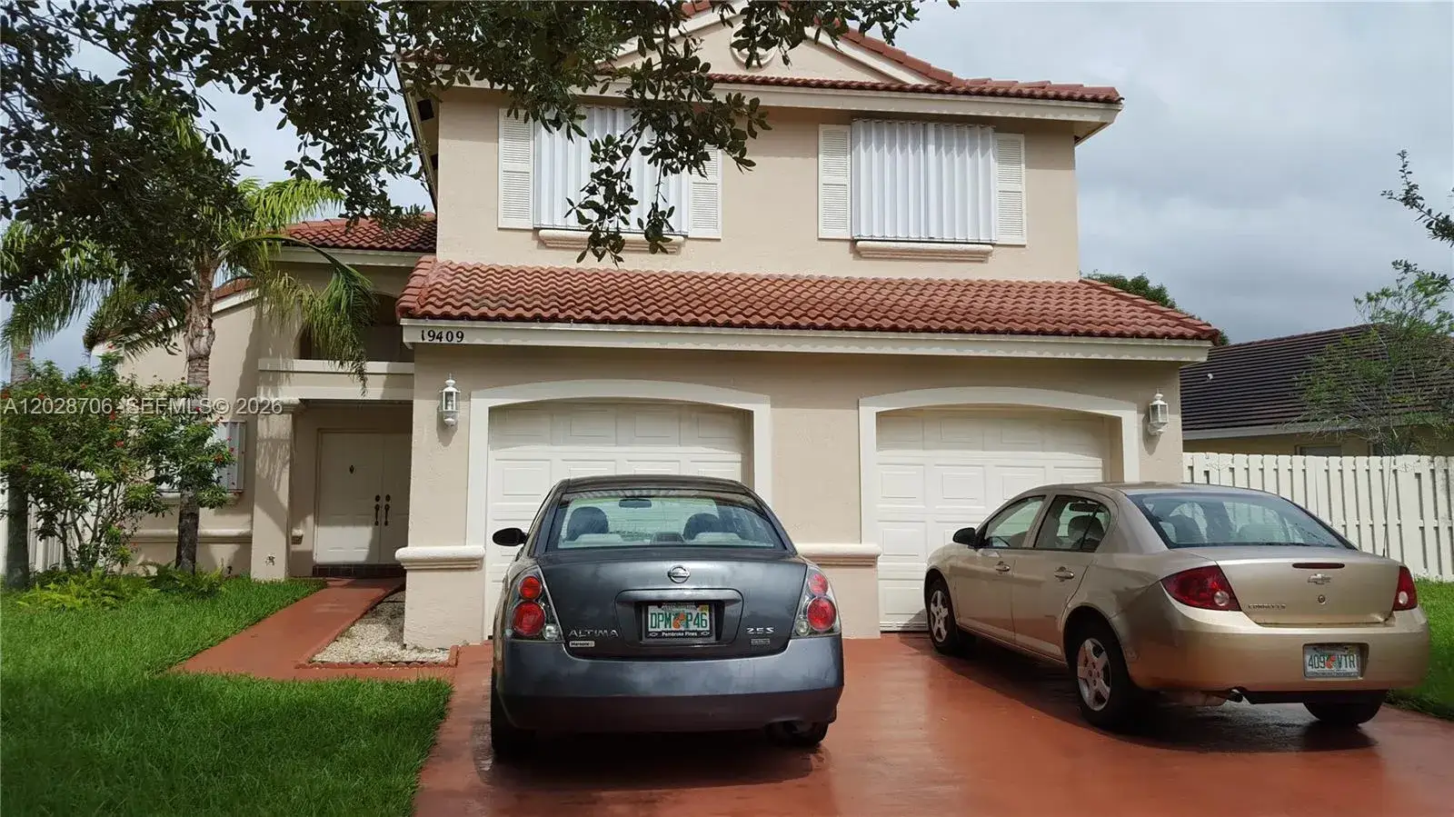 4 bedroom 2 bath Residential for sale at 19409 NW 24th Pl, Pembroke Pines FL 33029