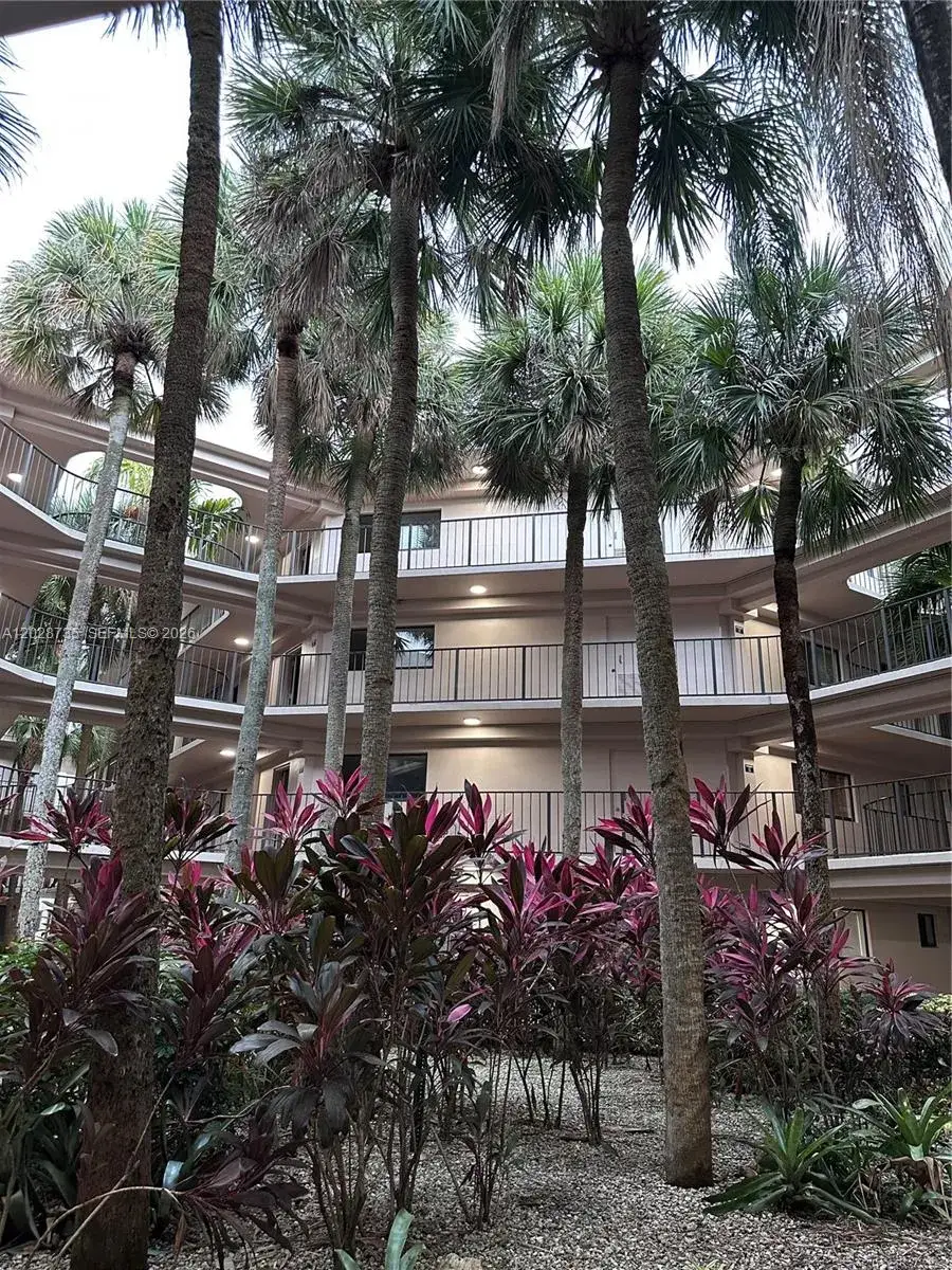 2 bedroom 2 bath Residential Lease for rent at 8760 SW 133rd Ave Rd # 301, Miami FL 33183