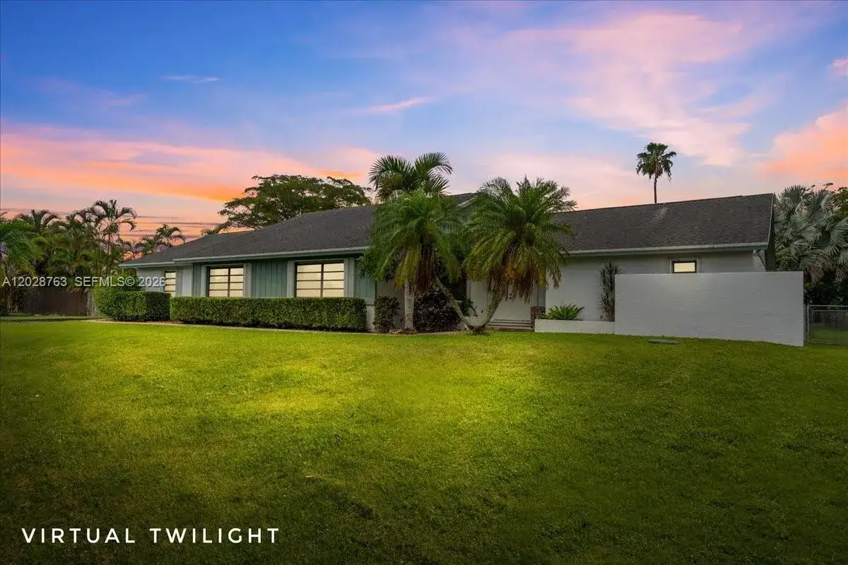 3 bedroom 2 bath Residential for sale at 1571 NW 20th St, Homestead FL 33030