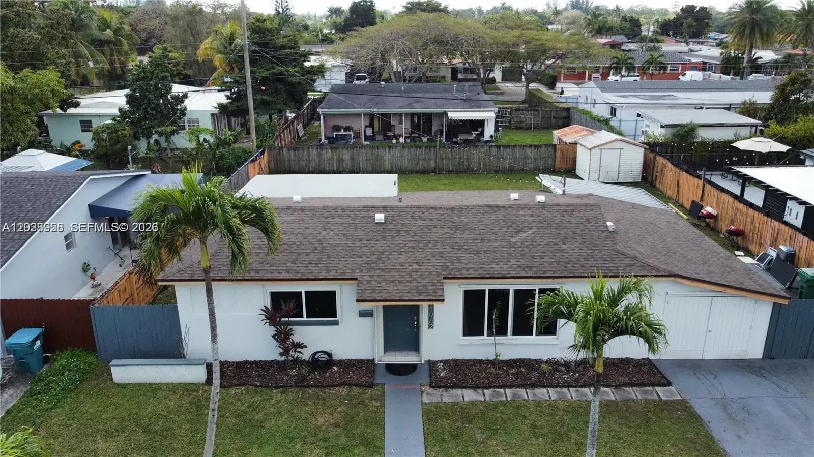 3 bedroom 2 bath Residential for sale at 11962 SW 37th Ter, Miami FL 33175