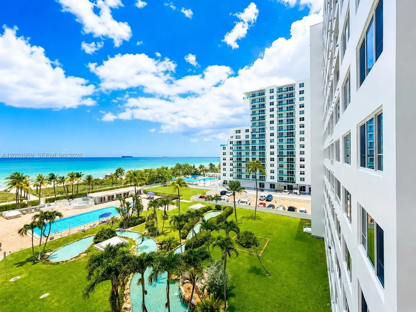 2 bedroom 1 bath Residential Lease for rent at 5005 Collins Ave # 616, Miami Beach FL 33140