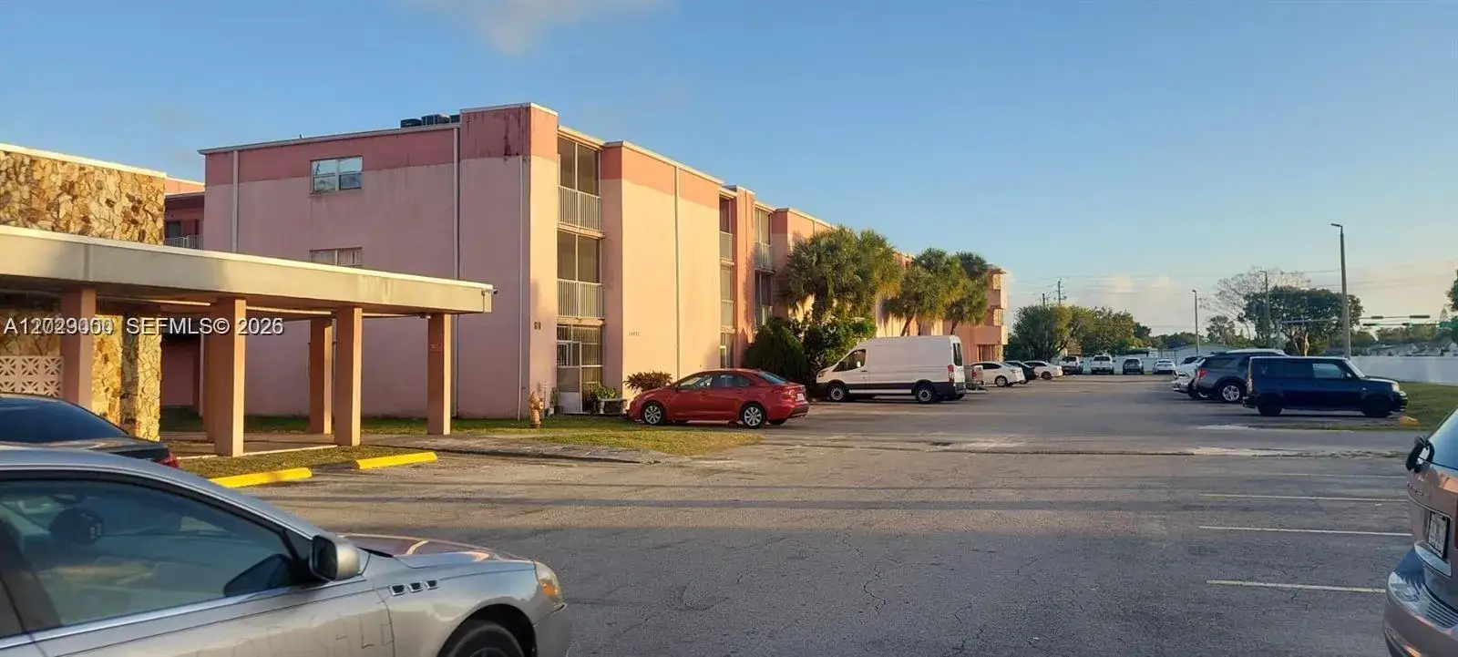 2 bedroom 2 bath Residential Lease for rent at 19771 SW 114th Ave # 328, Miami FL 33157