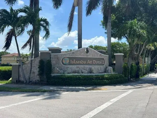 3 bedroom 3 bath Residential Lease for rent at 8258 NW 108th Pl # 4, Doral FL 33178