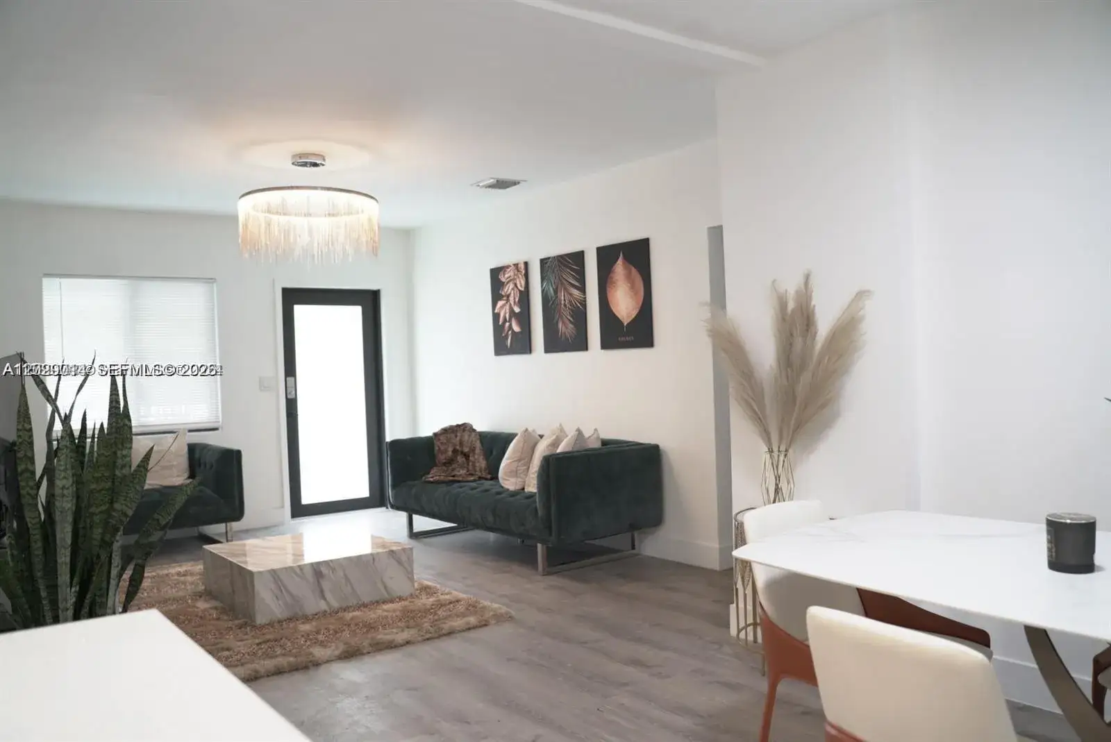 1 bedroom 1 bath Residential Lease for rent at 520 NW 45th St # 2, Miami FL 33127