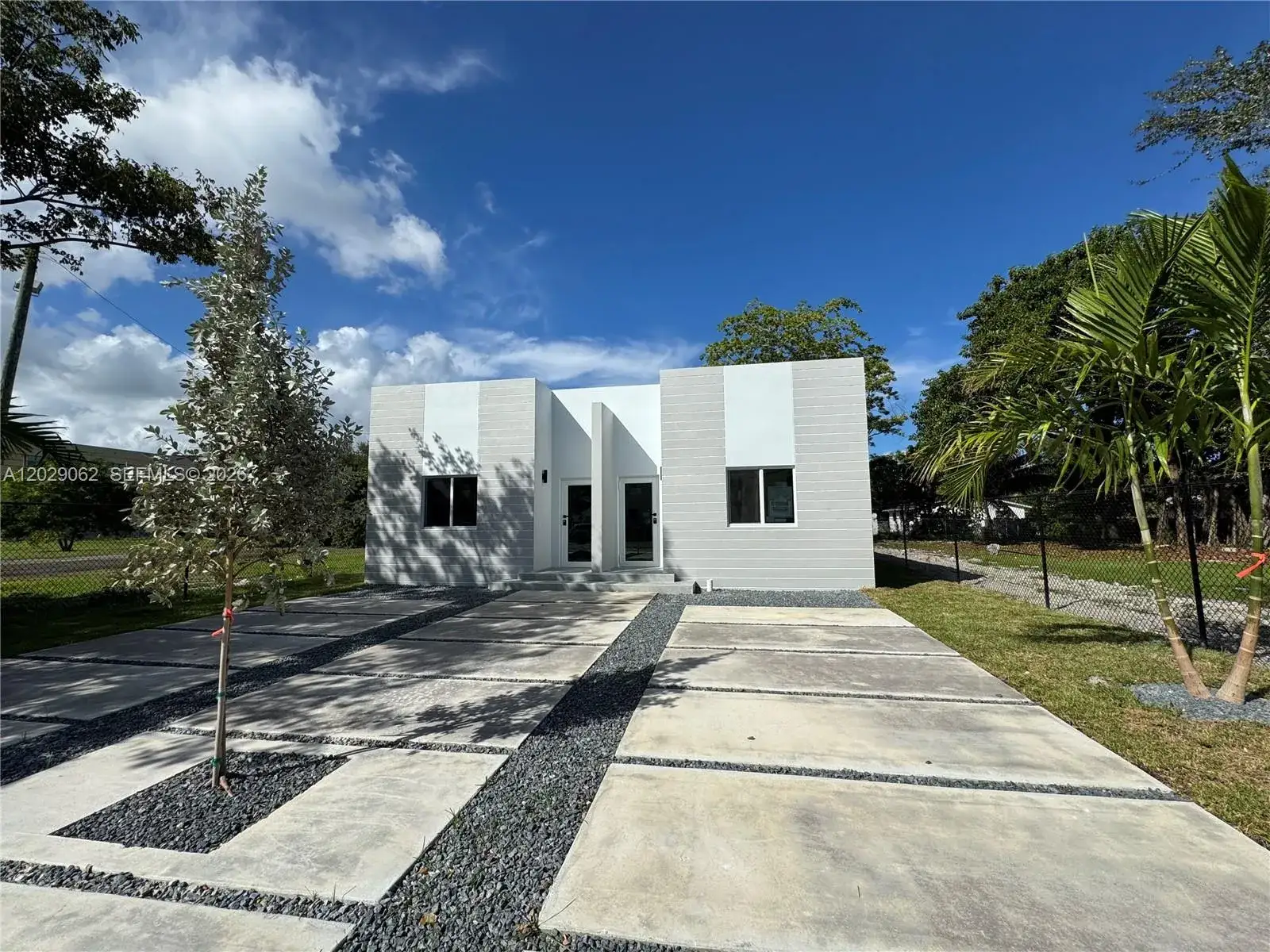 3 bedroom 2 bath Residential Lease for rent at 135 NW 60th St # B, Miami FL 33127