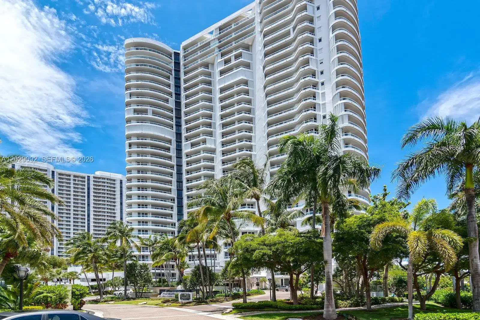 4 bedroom 4 bath Residential for sale at 21050 NE 38th Ave # 305, Aventura FL 33180