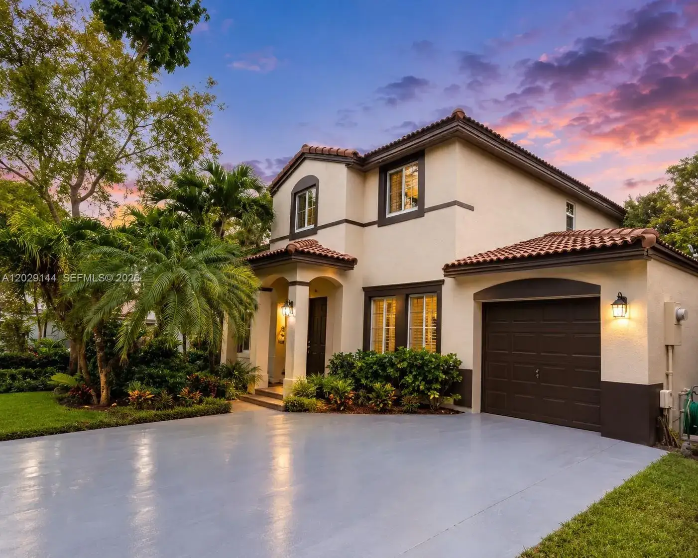 3 bedroom 2 bath Residential for sale at 9633 SW 163rd Ct, Miami FL 33196