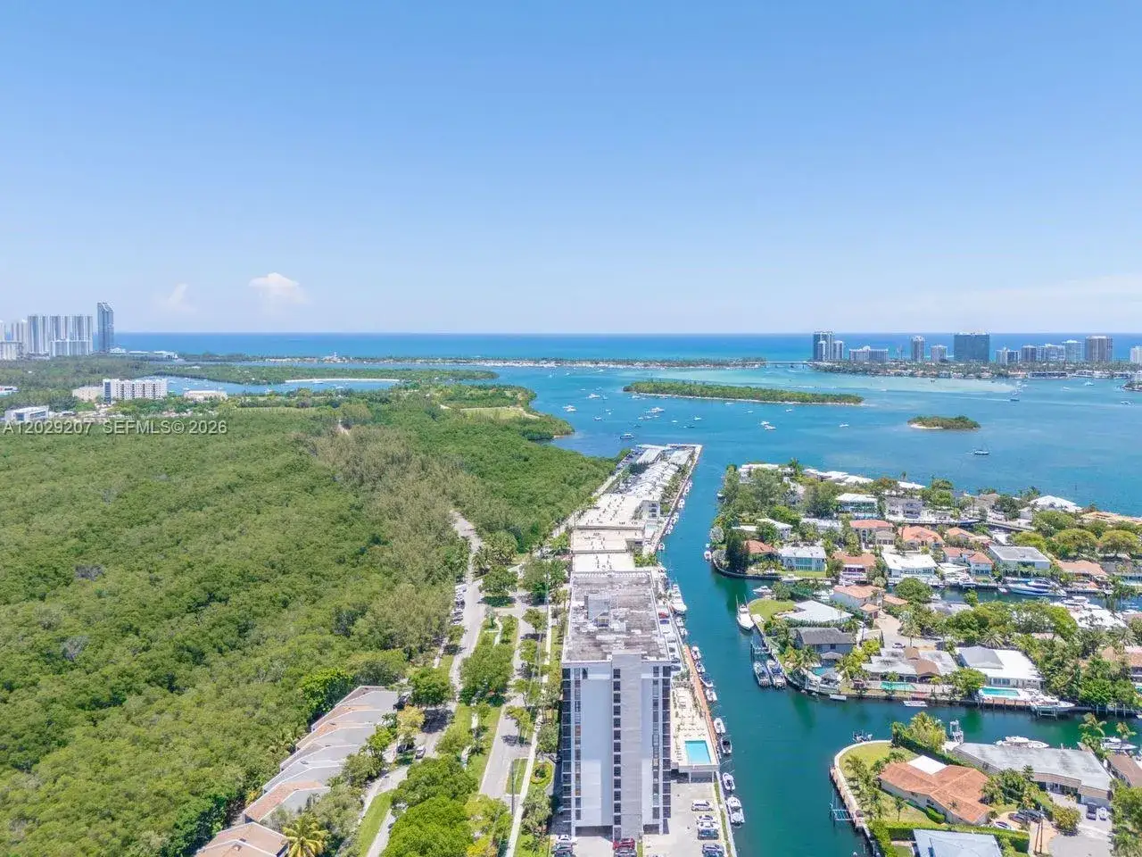 1 bedroom 2 bath Residential for sale at 2500 NE 135th St # B508, North Miami FL 33181