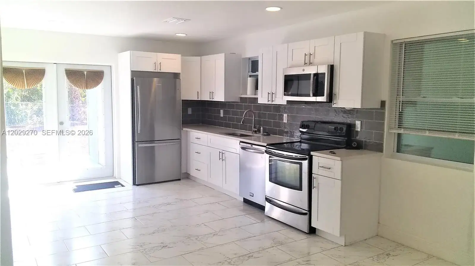 3 bedroom 1 bath Residential Lease for rent at 710 52nd St, West Palm Beach FL 33407