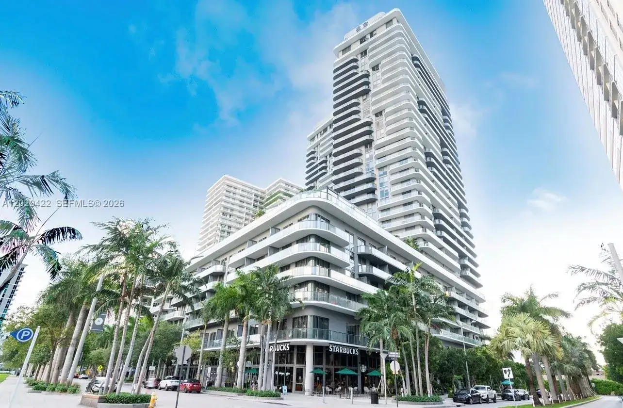 1 bedroom 1 bath Residential for sale at 121 NE 34th St # 1412, Miami FL 33137