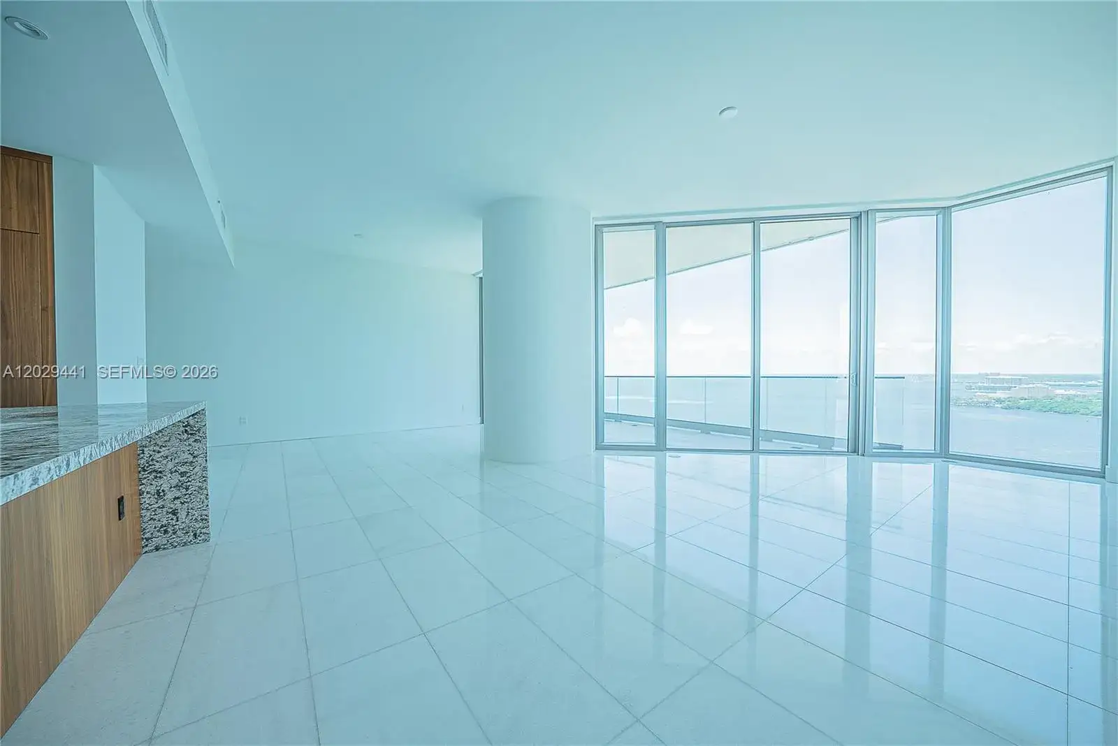 3 bedroom 3 bath Residential for sale at 175 SE 25th Rd # 2103, Miami FL 33129