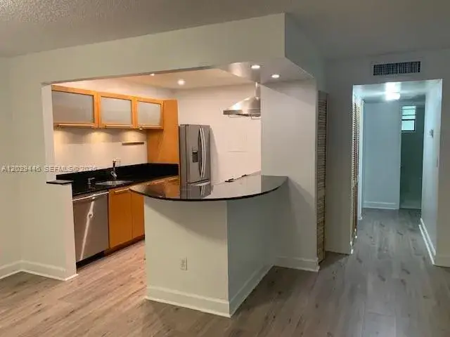 2 bedroom 2 bath Residential Lease for rent at 7915 SW 86th St # 726, Miami FL 33143