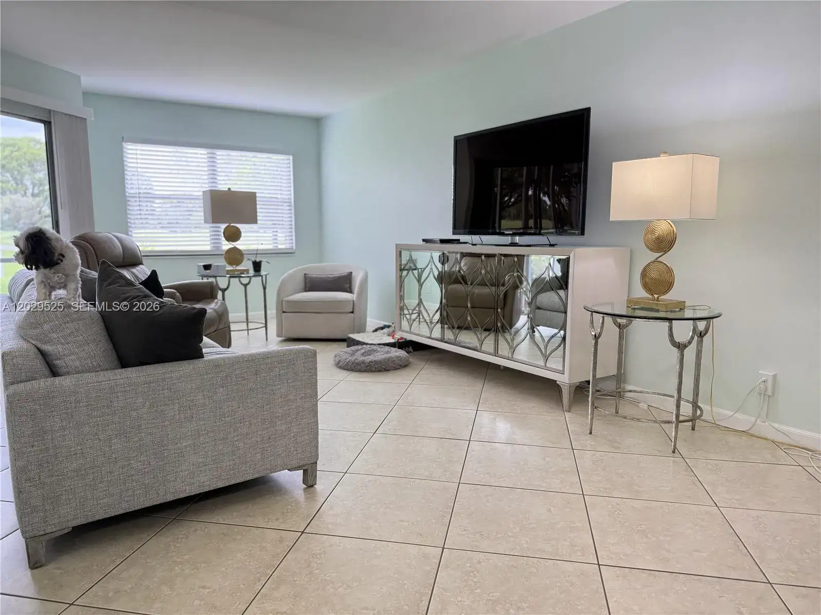 1 bedroom 1 bath Residential for sale at 500 SW 130th Ter # 110A, Pembroke Pines FL 33027