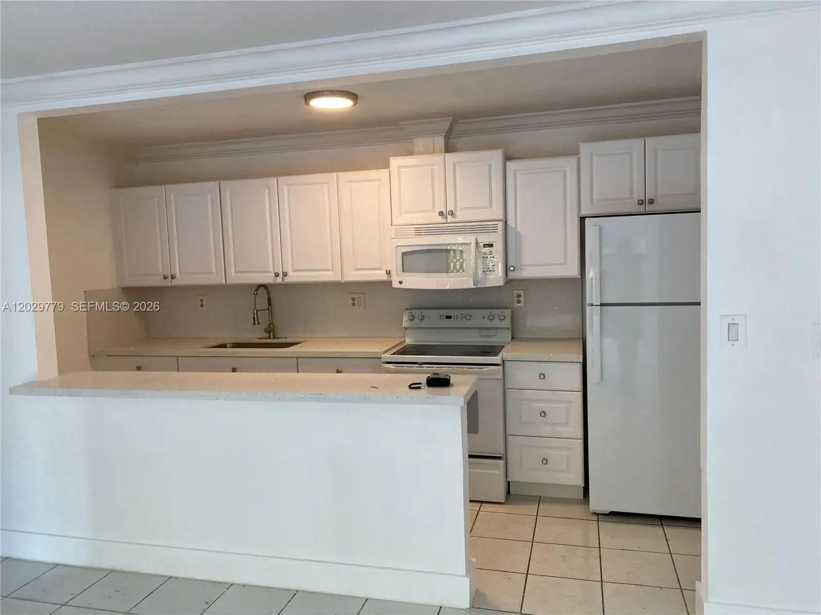 2 bedroom 2 bath Residential Lease for rent at 4670 NW 79th Ave # 1H, Doral FL 33166