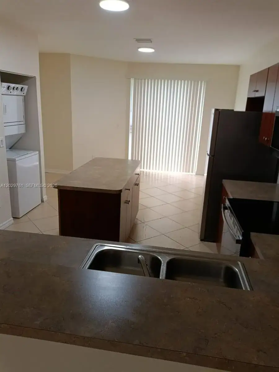 1936 Alamanda Way # 1, Riviera Beach FL 33404