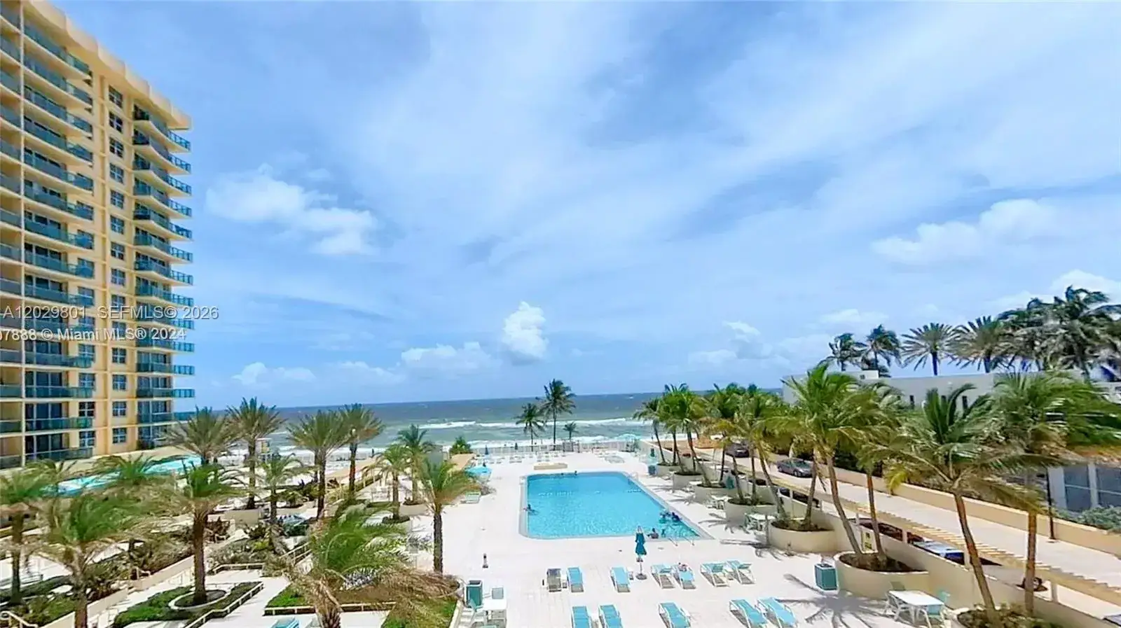 1 bedroom 1 bath Residential Lease for rent at 2501 S Ocean Dr # 424, Hollywood FL 33019
