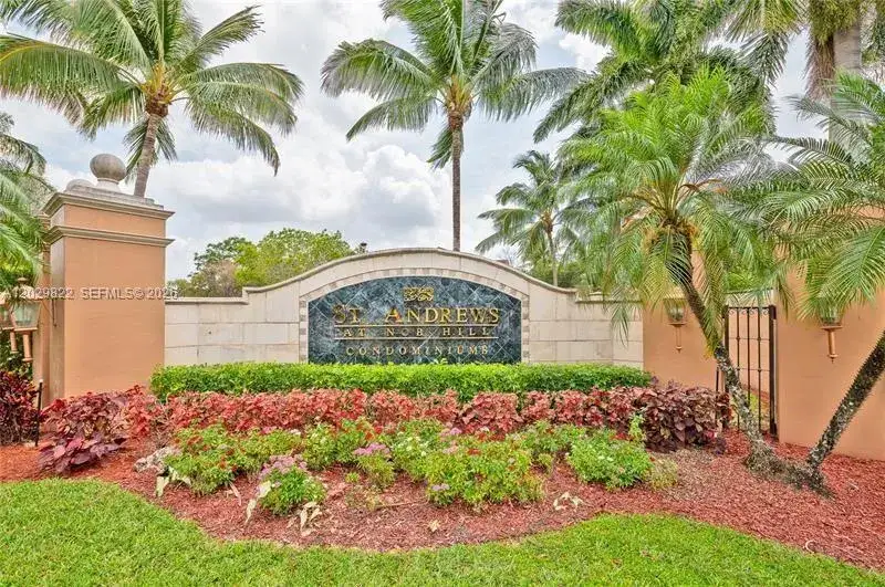 1 bedroom 1 bath Residential Lease for rent at 7980 N Nob Hill Rd # 207, Tamarac FL 33321
