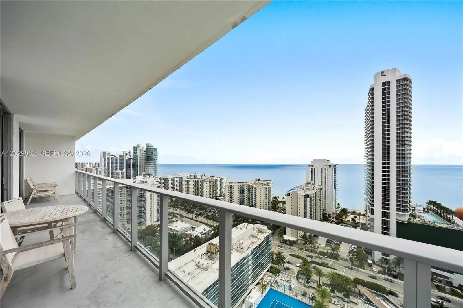 2 bedroom 2 bath Residential for sale at 4010 S Ocean Dr # R2307, Hollywood FL 33019