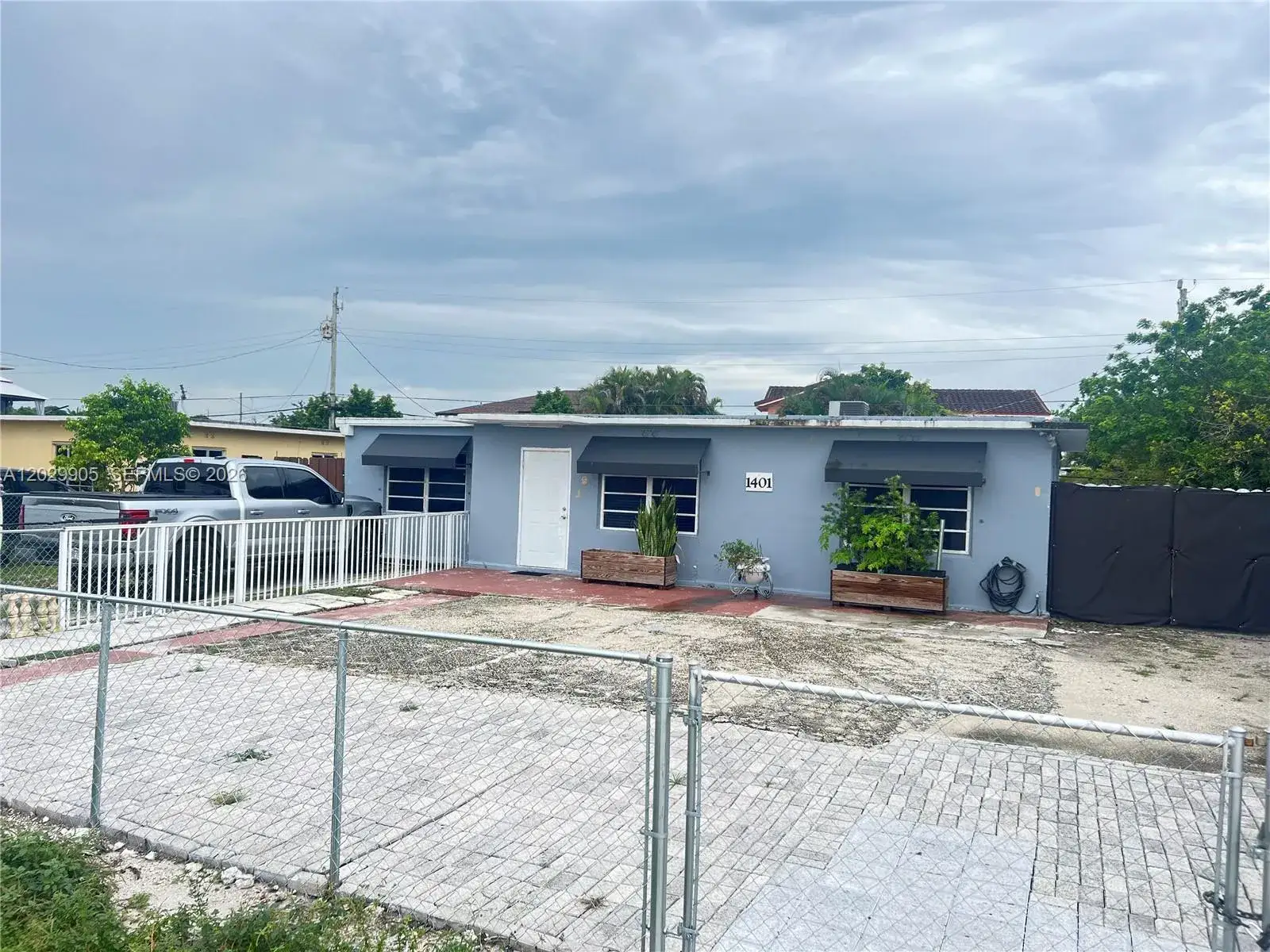 3 bedroom 2 bath Residential Lease for rent at 1401 E 8th Ave, Hialeah FL 33010