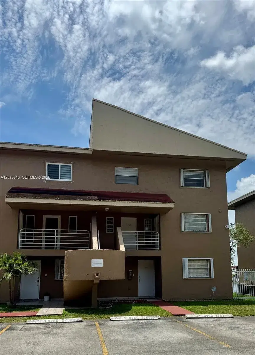 2 bedroom 1 bath Residential for sale at 2778 W 60th St # 45, Hialeah FL 33016