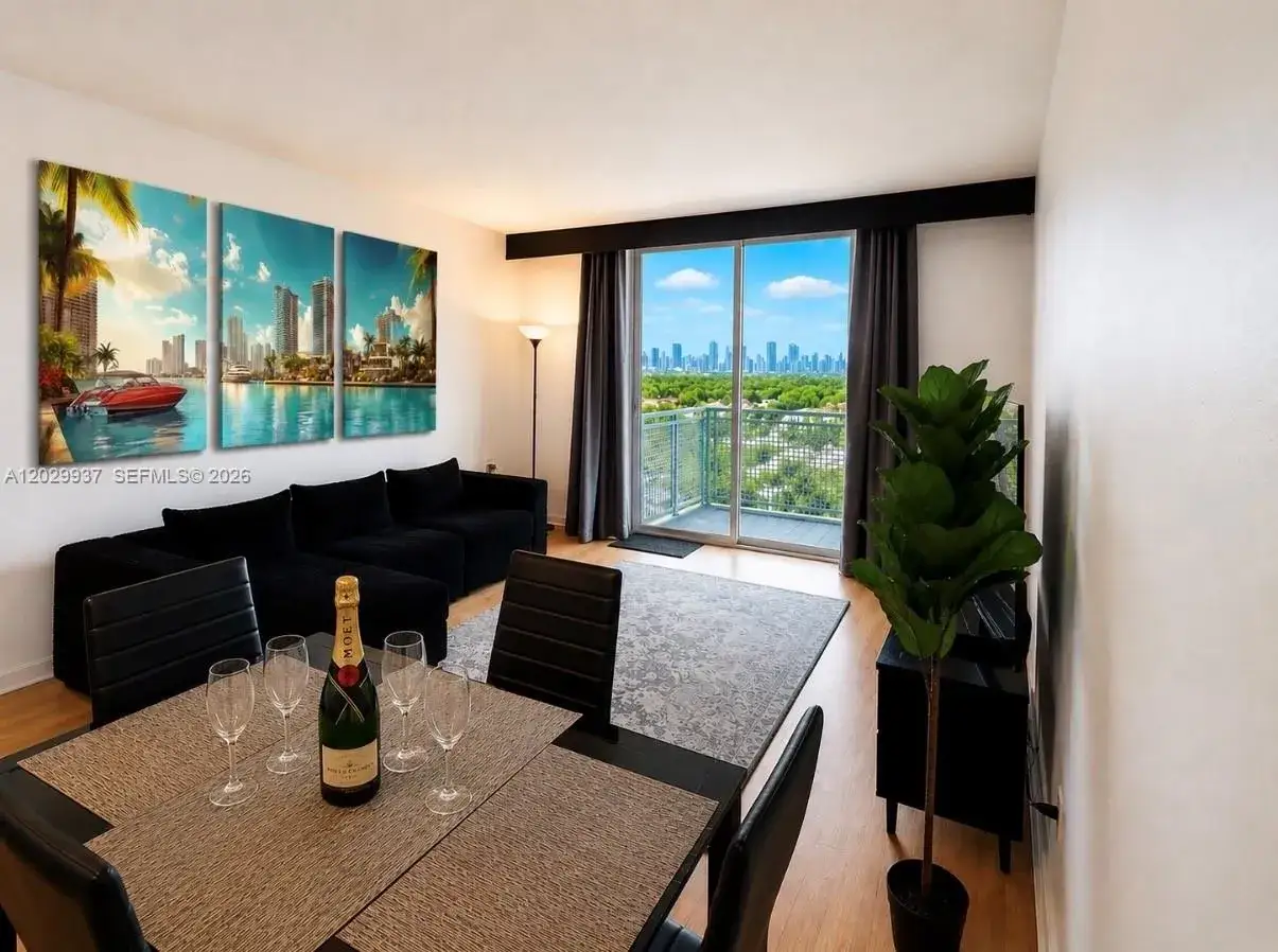 2 bedroom 2 bath Residential for sale at 900 SW 8th St # 1103, Miami FL 33130