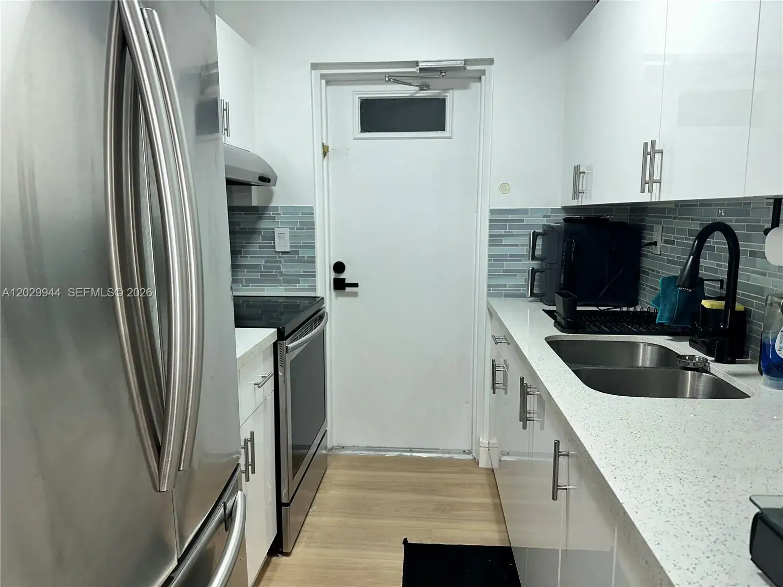 2 bedroom 1 bath Residential Lease for rent at 10900 SW 104th St # 107, Miami FL 33176