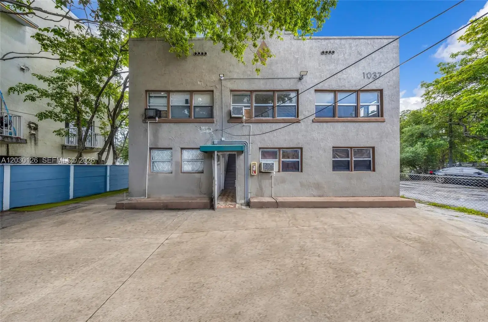 Commercial Sale for sale at 1035 NW 4th St, Miami FL 33128