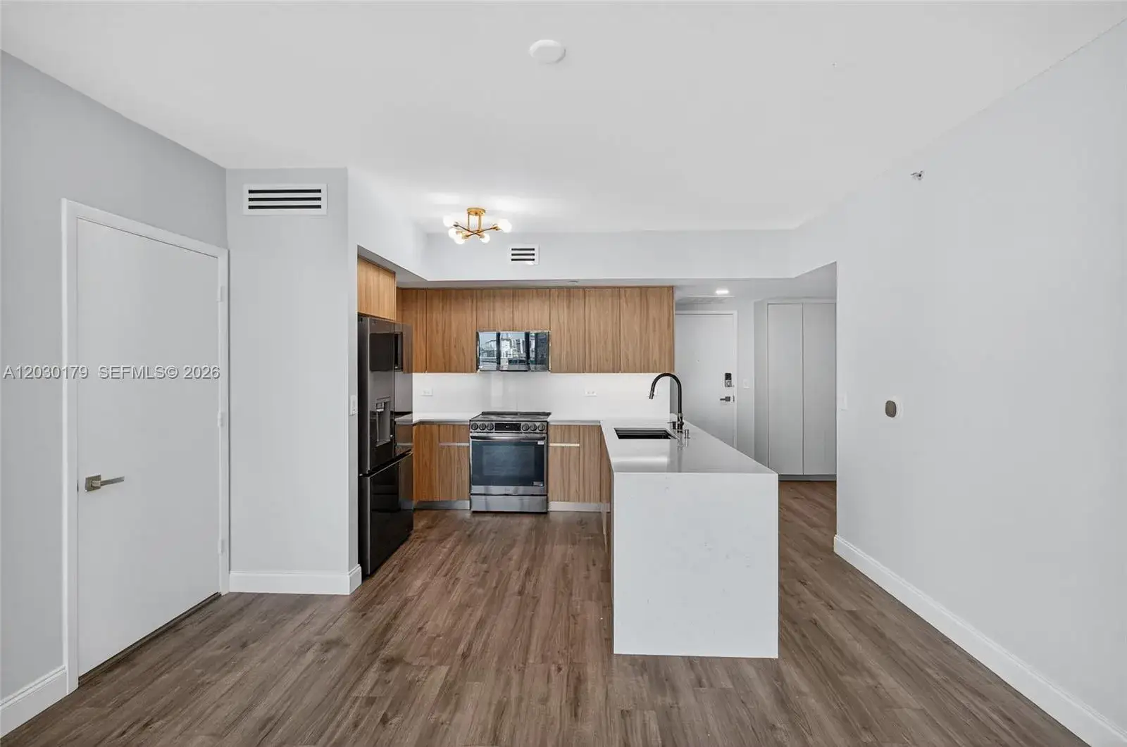 2 bedroom 2 bath Residential for sale at 350 S Miami Ave # 1705, Miami FL 33130