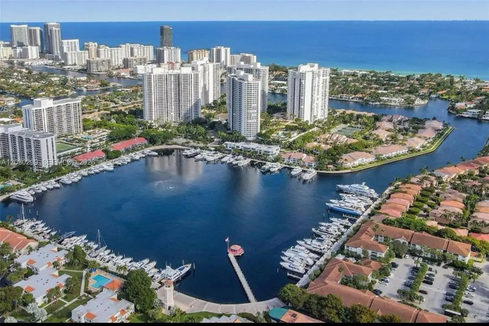 3 bedroom 2 bath Residential for sale at 21050 Point Pl # 2601, Aventura FL 33180