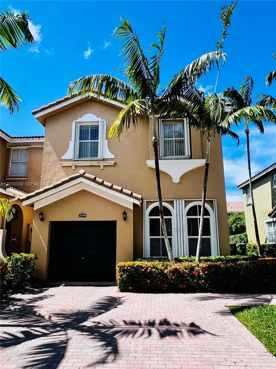 4 bedroom 3 bath Residential for sale at 2499 SE 14th St, Homestead FL 33035