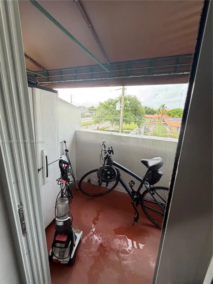 2 bedroom 2 bath Residential Lease for rent at 675 NW 85th Ct # 207, Miami FL 33126
