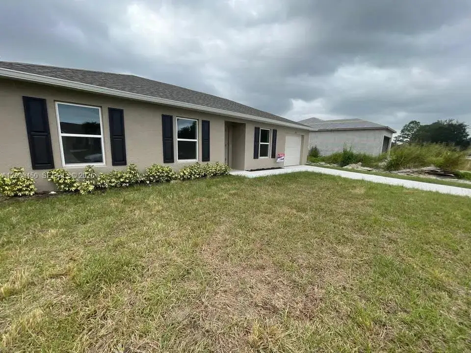 3 bedroom 2 bath Residential Lease for rent at 2613 62nd St W, Lehigh Acres FL 33971